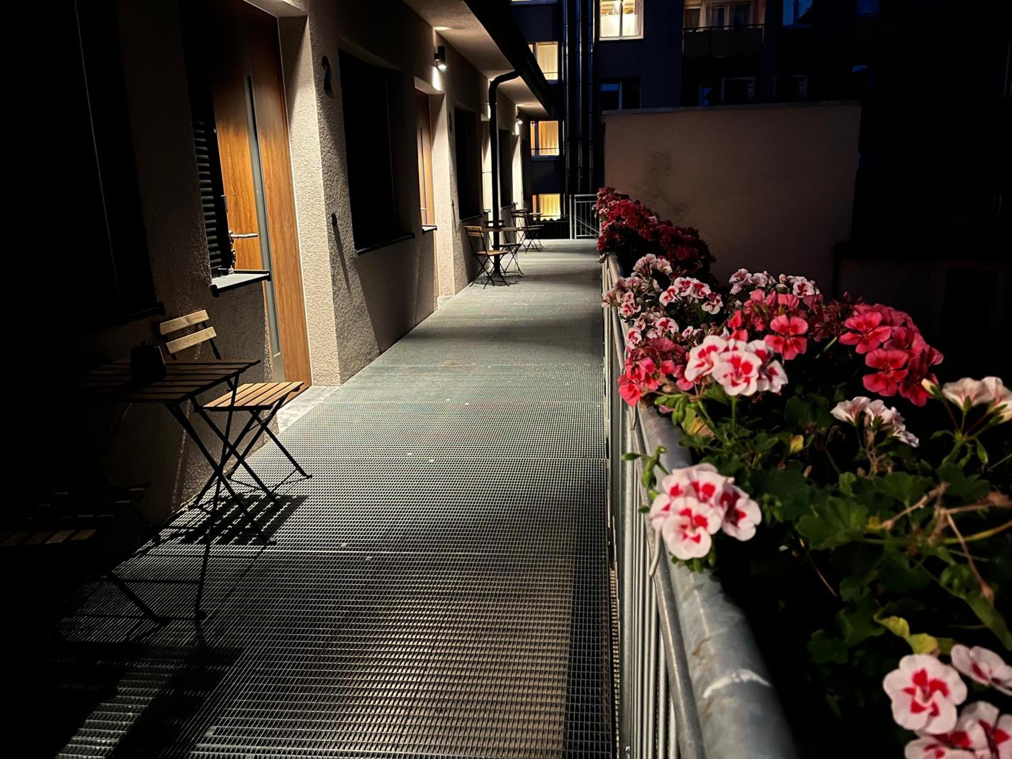 Goldstadt Apartments Pforzheim Ngoại thất bức ảnh